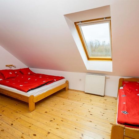 Noble'S Panzio Es Etterem Bed & Breakfast Nemesnep Luaran gambar