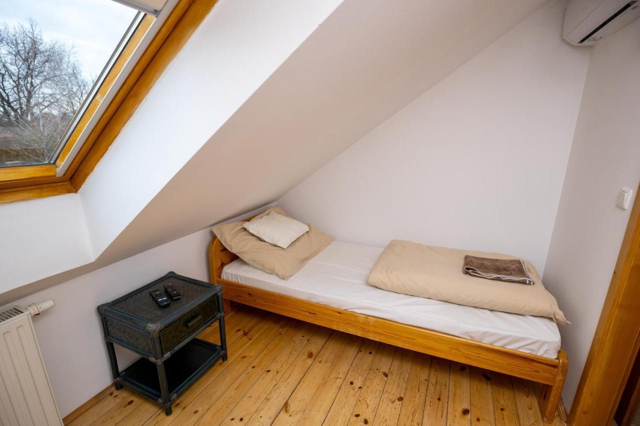 Noble'S Panzio Es Etterem Bed & Breakfast Nemesnep Luaran gambar