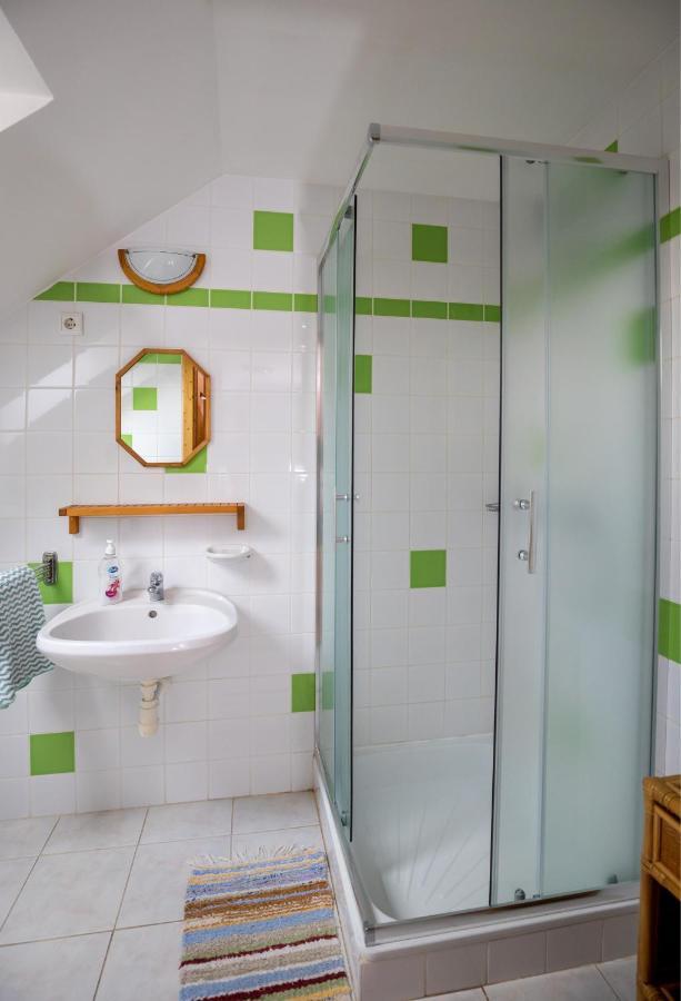 Noble'S Panzio Es Etterem Bed & Breakfast Nemesnep Luaran gambar
